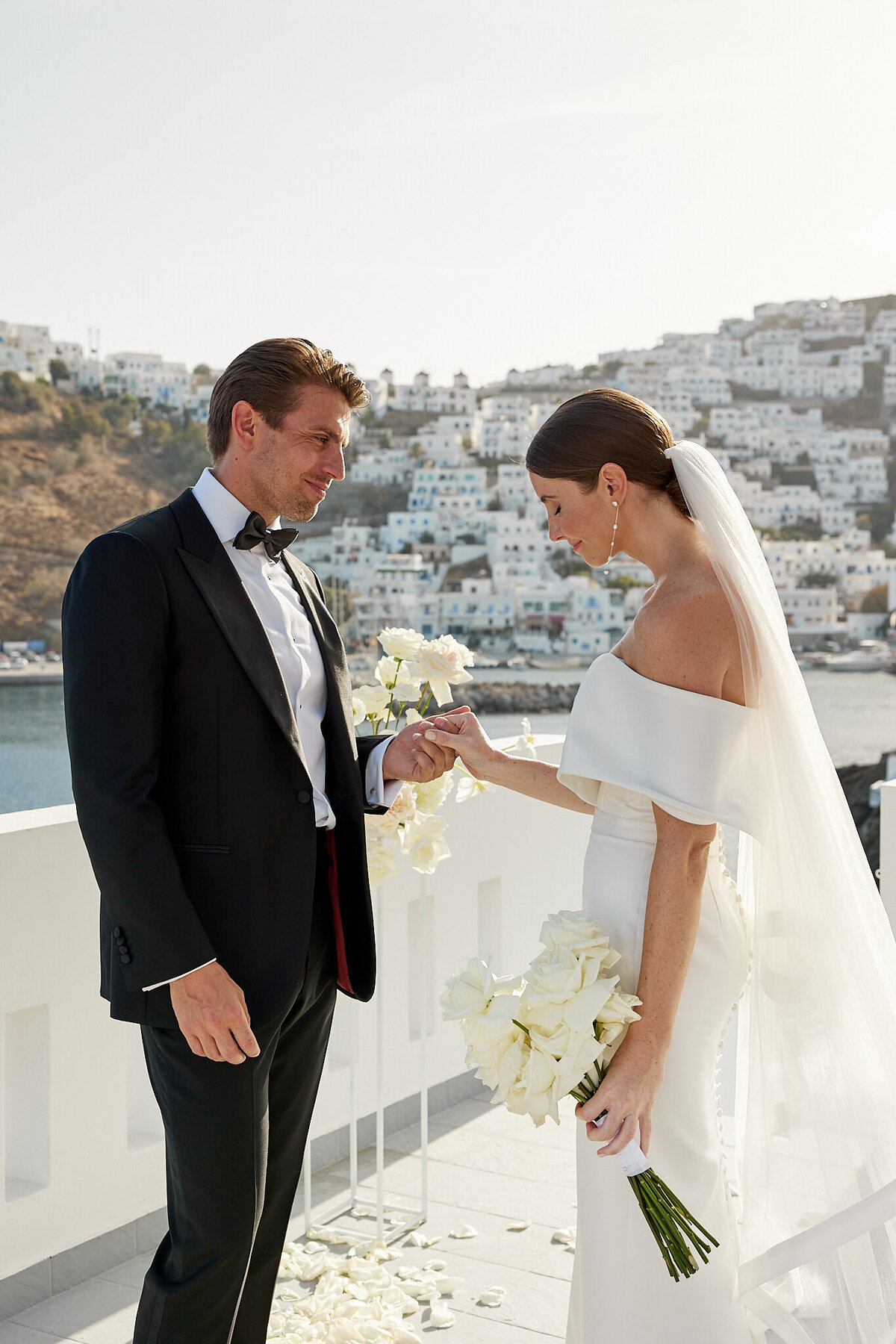wedding photographer europe greece ceremony00019