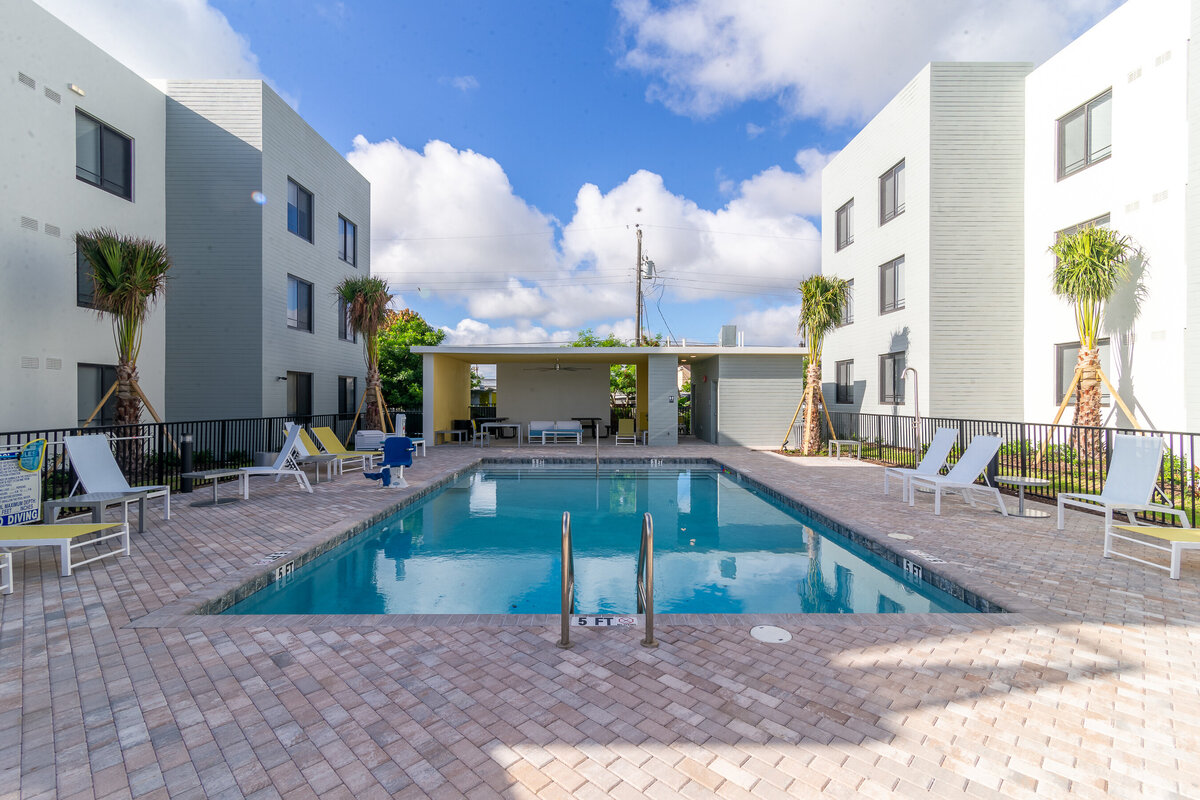 062524BERKELYPALMBEACH-37