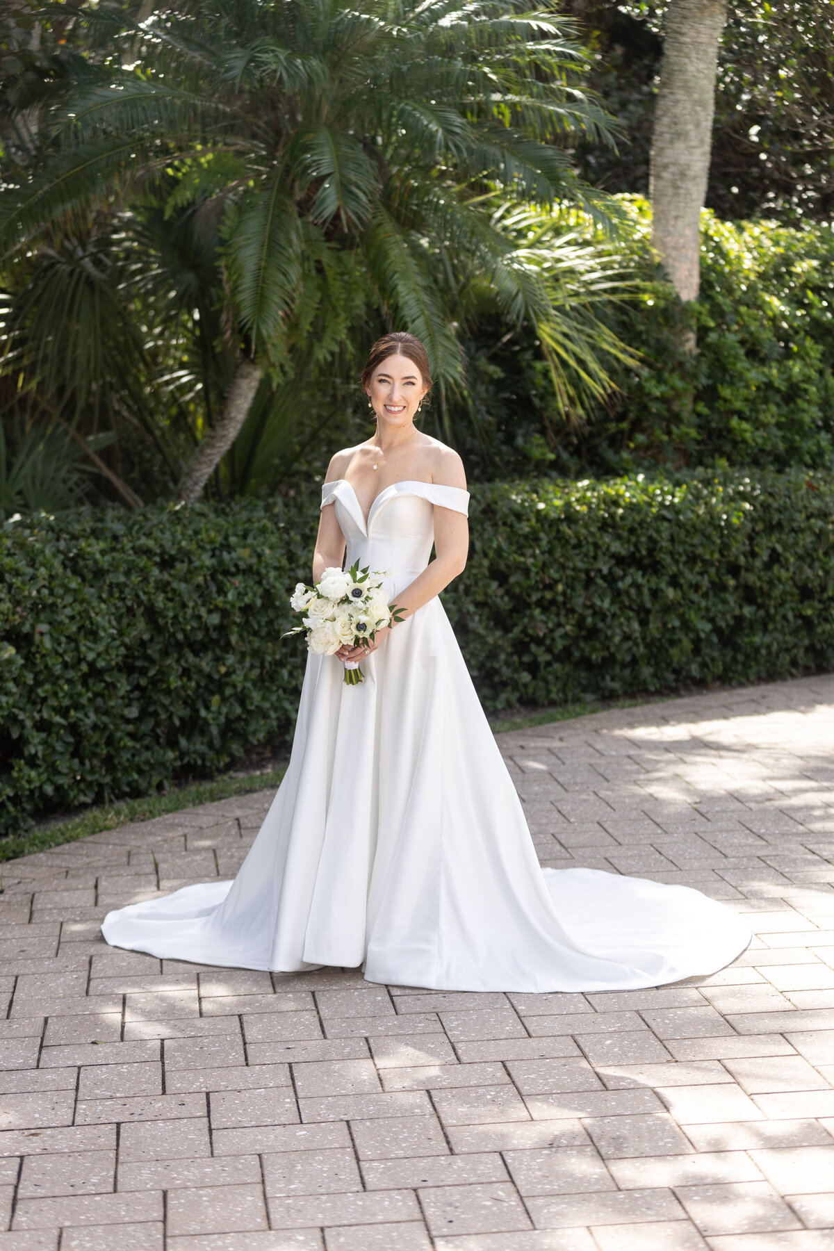 Palm Beach Jupiter Vero Beach wedding planner wedding design wedding coordination Florida wedding full service wedding planner full service wedding management South Florida wedding classic wedding design partial wedding planner destination wedding  6