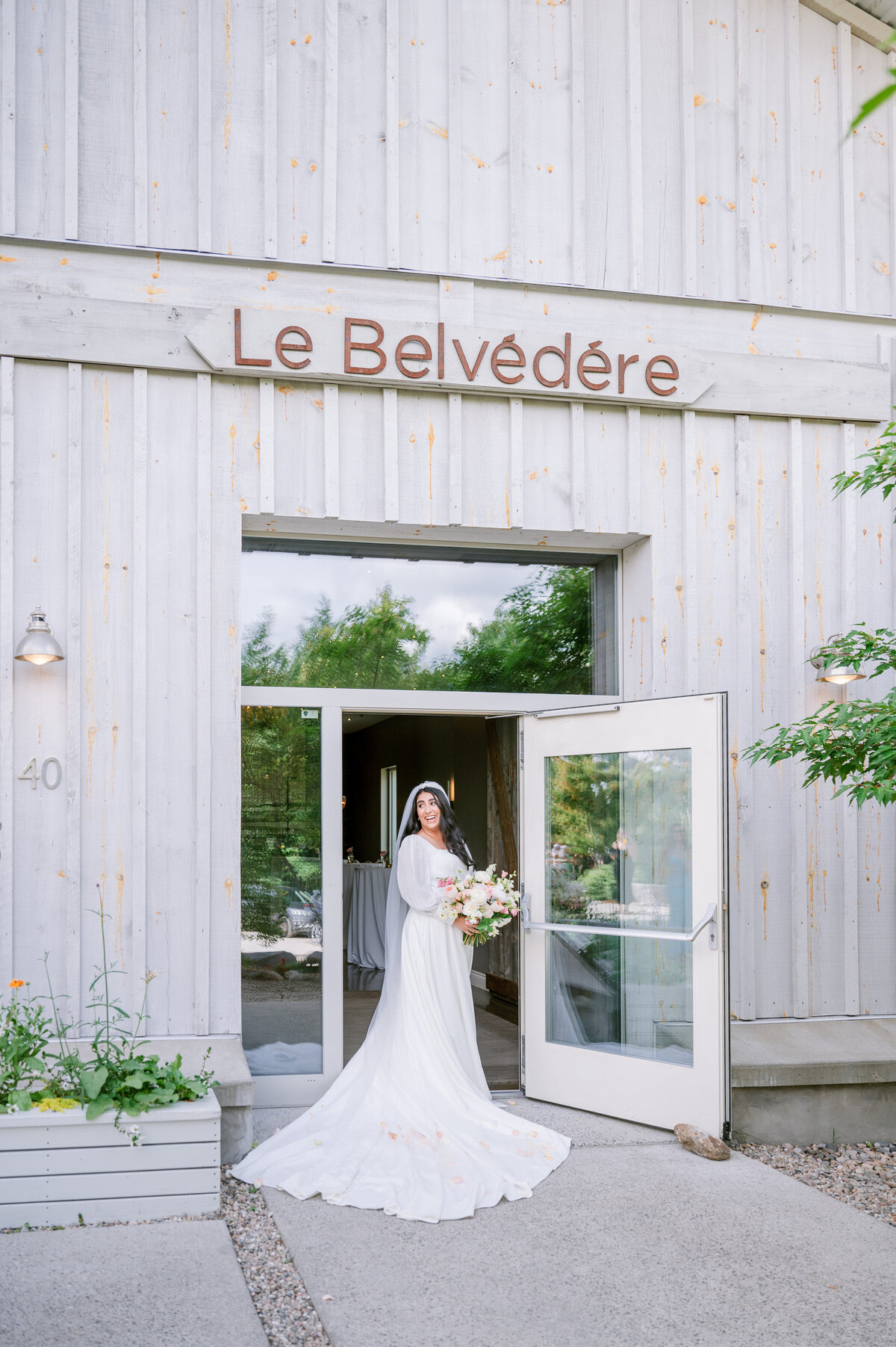 0578  Dhilal Baies Le Belvedere Wedding Ottawa_Photography by Emma