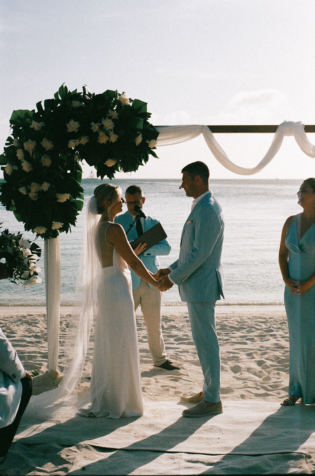 Meg+Kyle_Wedding_Previews2Meg+Kyle_Wedding_Previewskodak_professional_portra_400_07_06_2024_000316780036