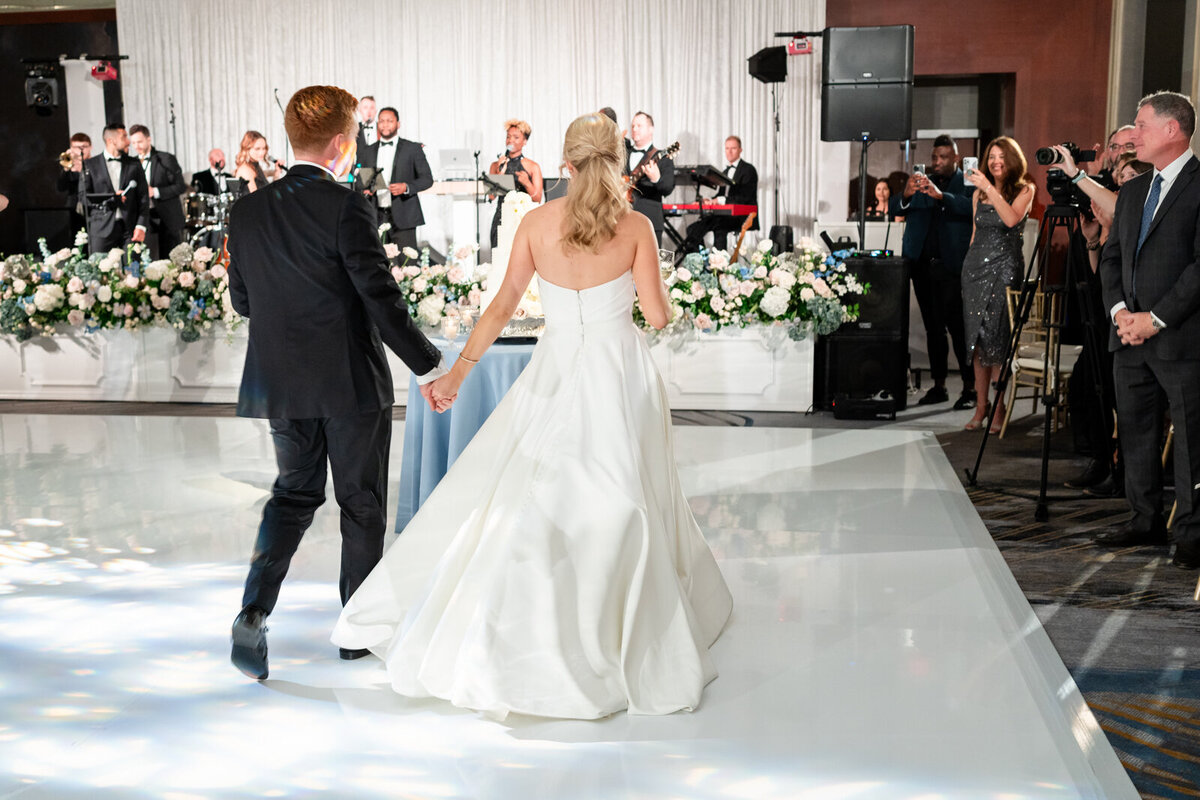 Grand Rapids Wedding Photographer JW Marriott735