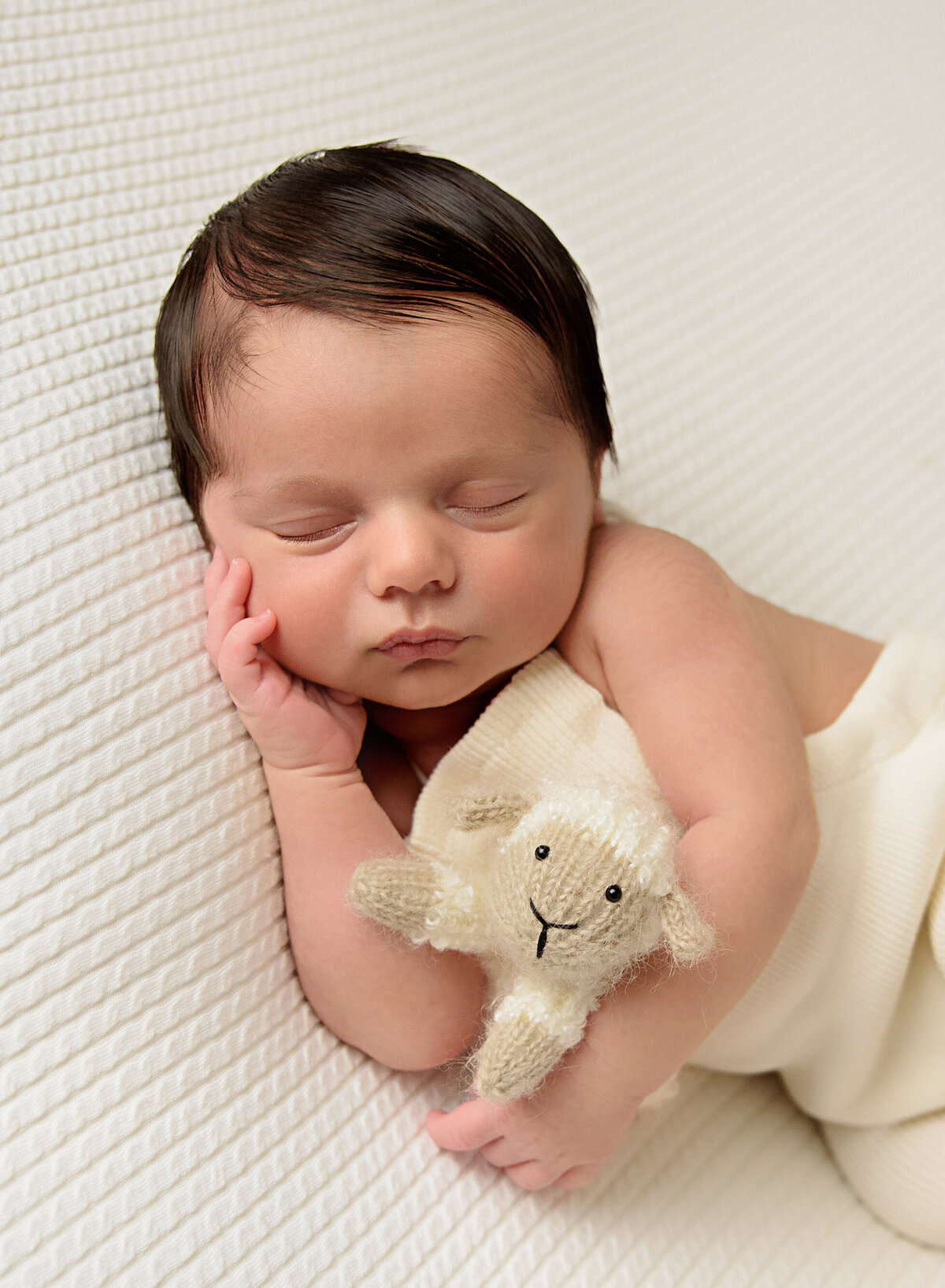 Best-affordable-simplistic-posed-newborn-keller-dfw-baby-newborn-photographer-25