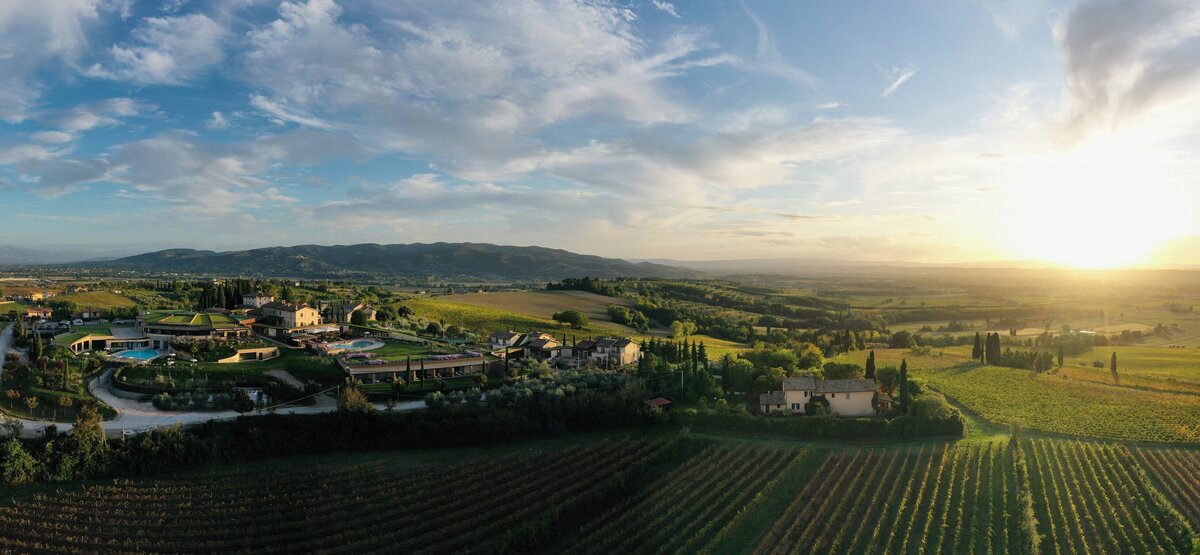 Waterstone - Borgobrufa Spa Resort - Brufa di Torgiano - Luxury Boutique Hotel - VIEW