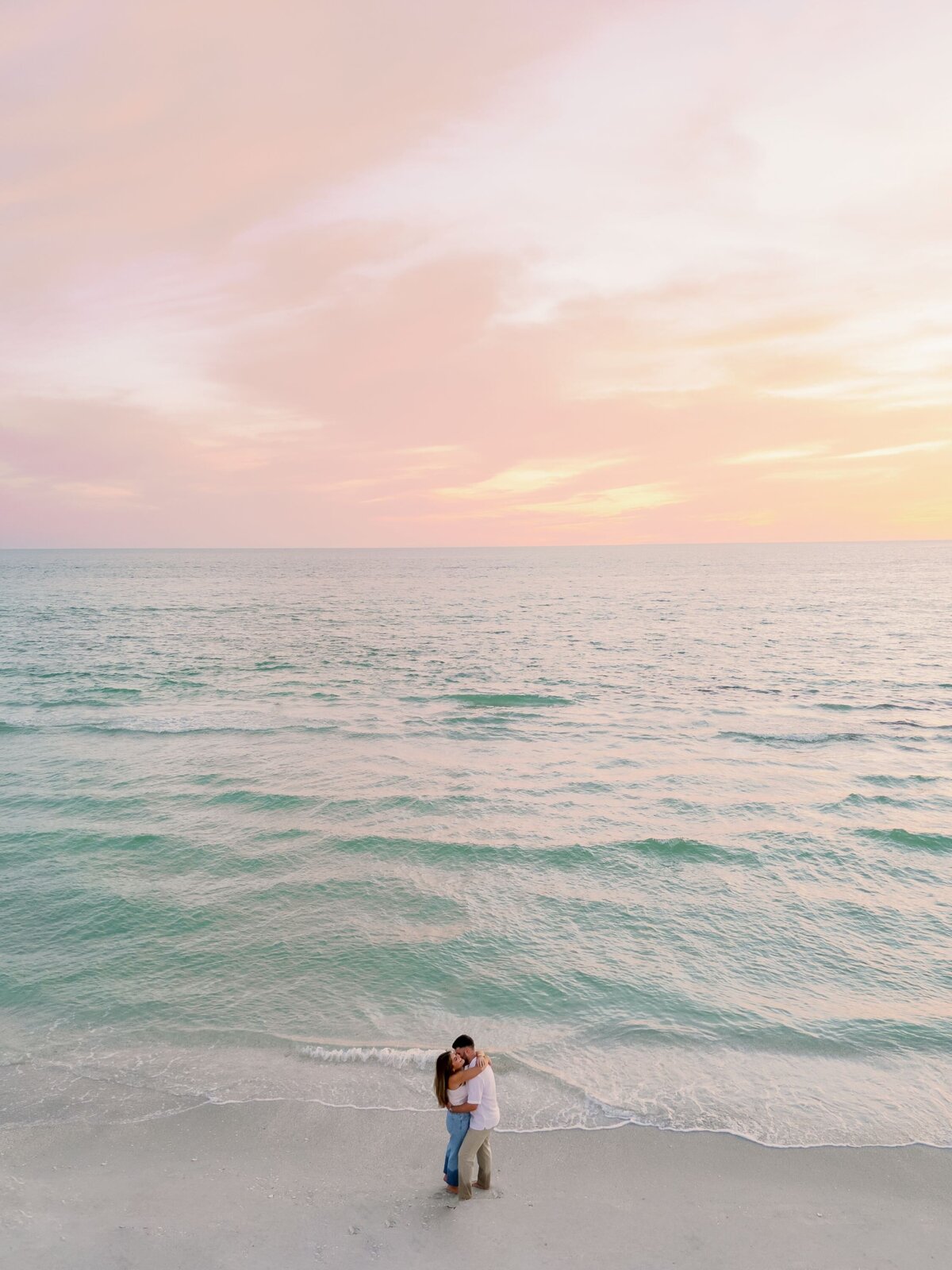 brittany-pannebaker-tampa-florida-destination-wedding-photographer-engagement-brittanysfavorites-131