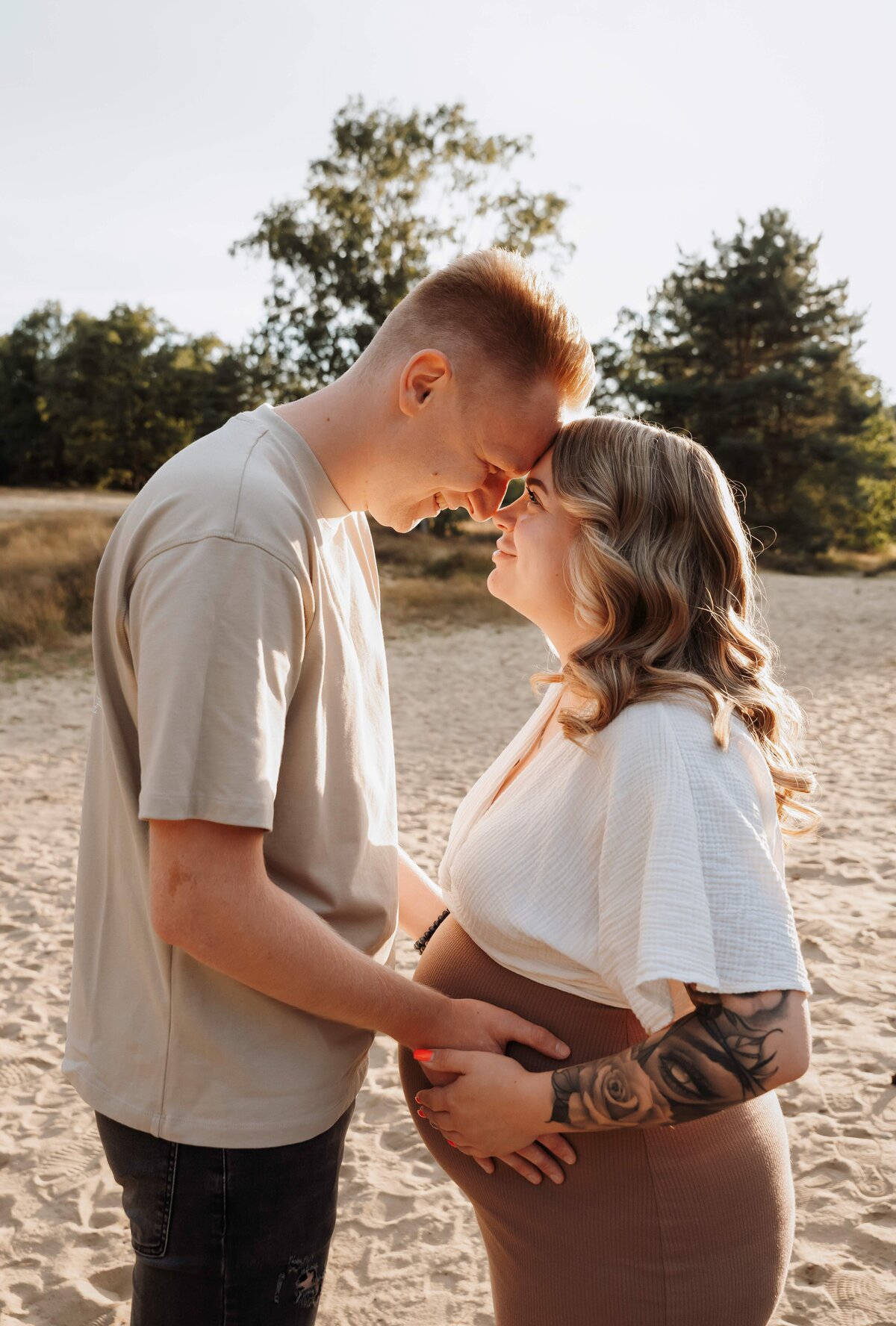zwangerschapsfotograaf limburg, zwangerschapsfotograaf, zwangerschapsfotograaf haelen, zwangerschapsfotograaf roermond, zwangerschapsfotograaf leudal, zwangerschapsfotograaf haelen, zwangerschapsfotograaf in de buurt van haelen