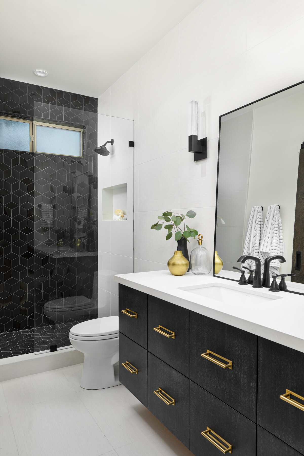 sparebathroom
