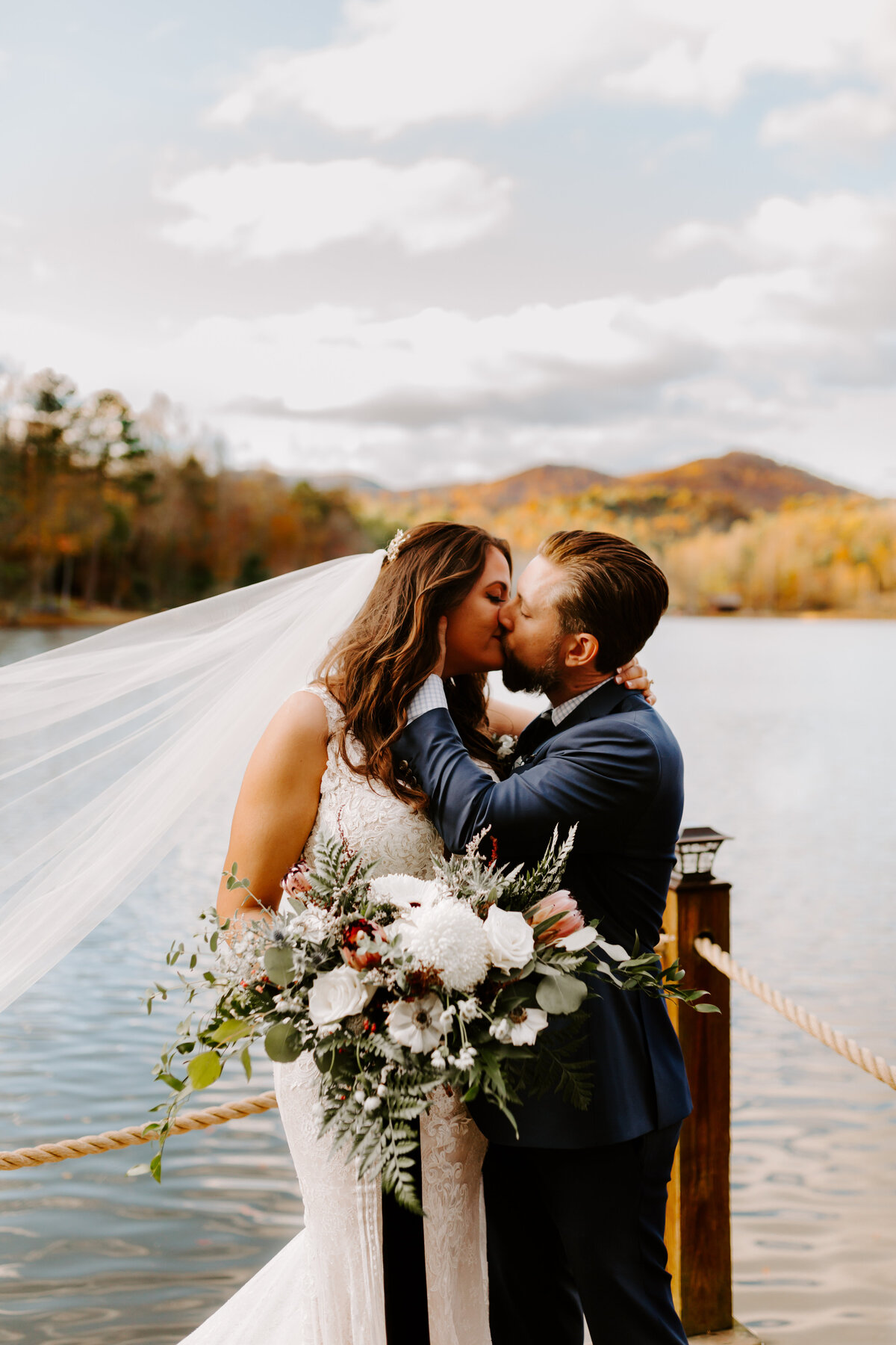 romantic-lakeside-elopement-Ellijay-Georgia-Kevin-and-Megan-514