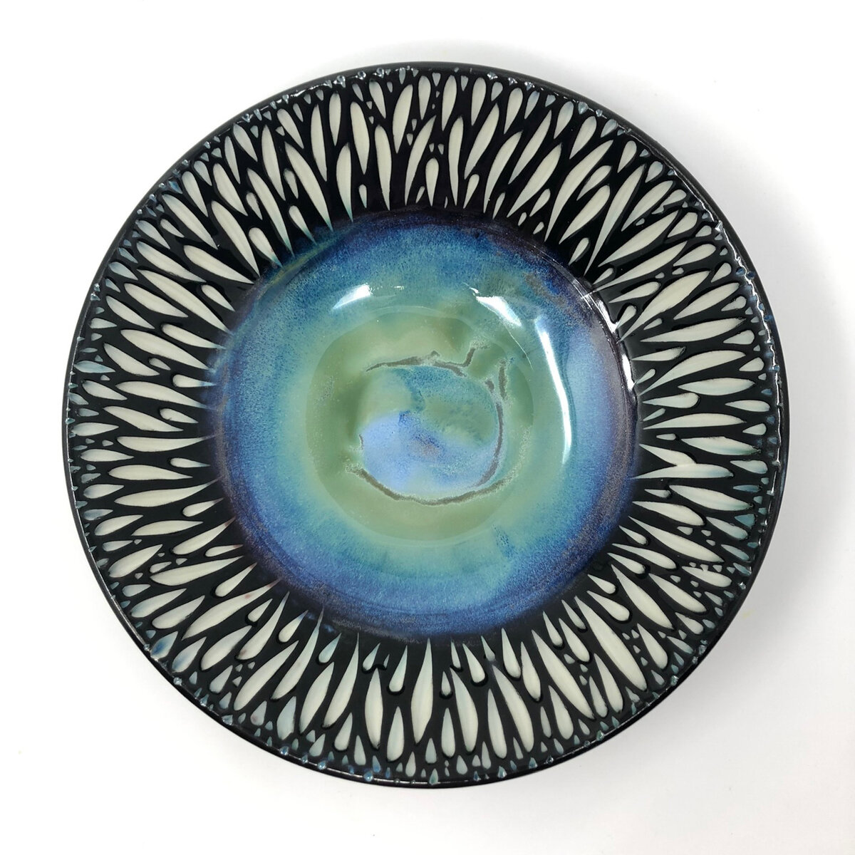 liz-allen-pottery-hand-carved-and-glazed-31