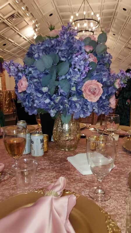 bridgerton-50th-birthday-party-blue-flowers