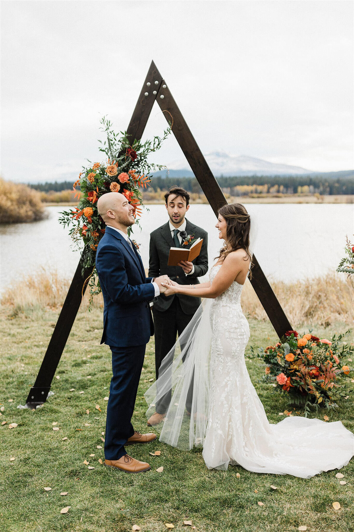 black-butte-ranch-sisters-oregon-wedding-015