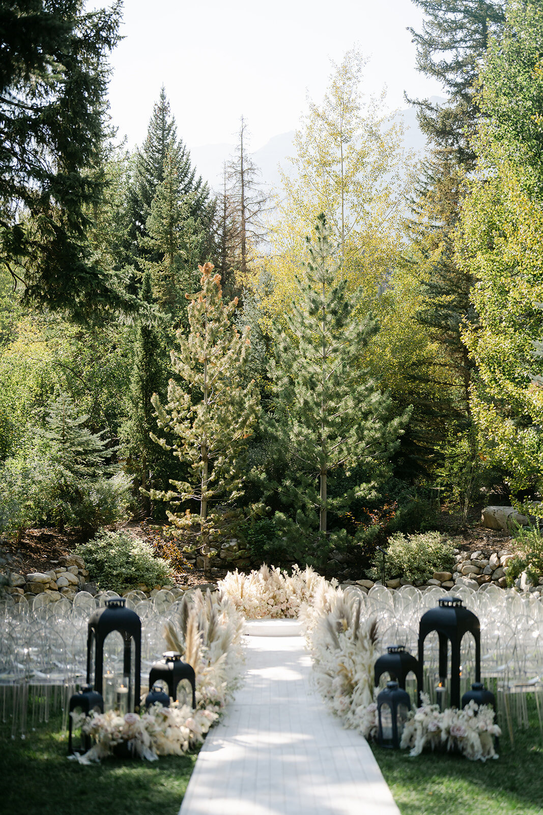sundance-mountain-resort-fall-bridgerton-wedding-pepper-nix-2125-1260