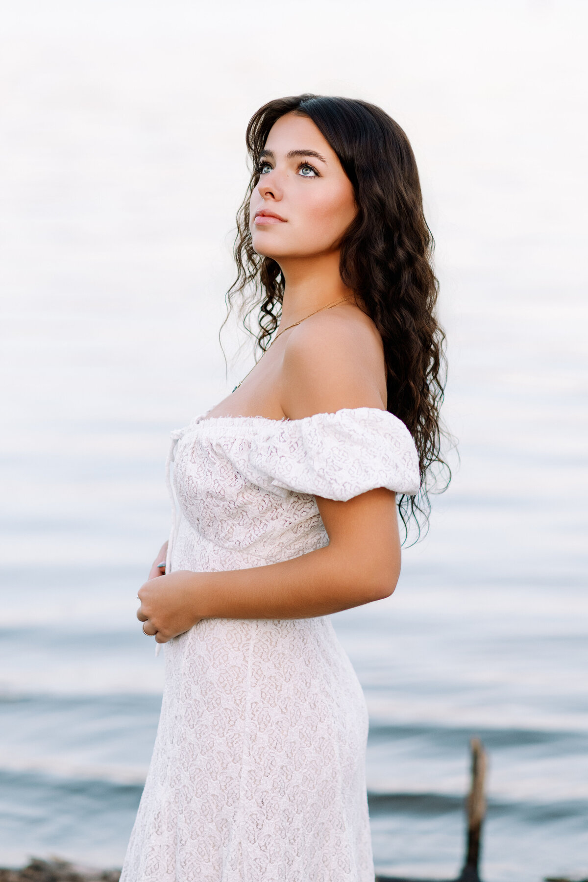 Kansas City Senior Pictures at a lake