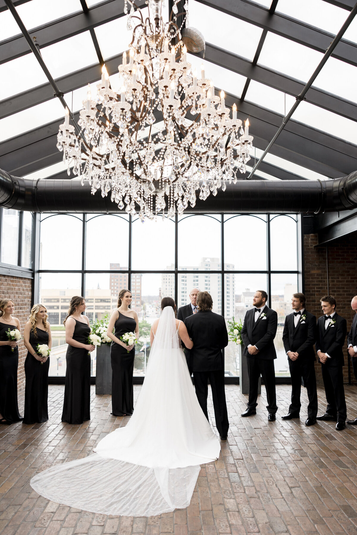 -The-Standard-Wedding-Rockford-Illinois-Classic-Style-74