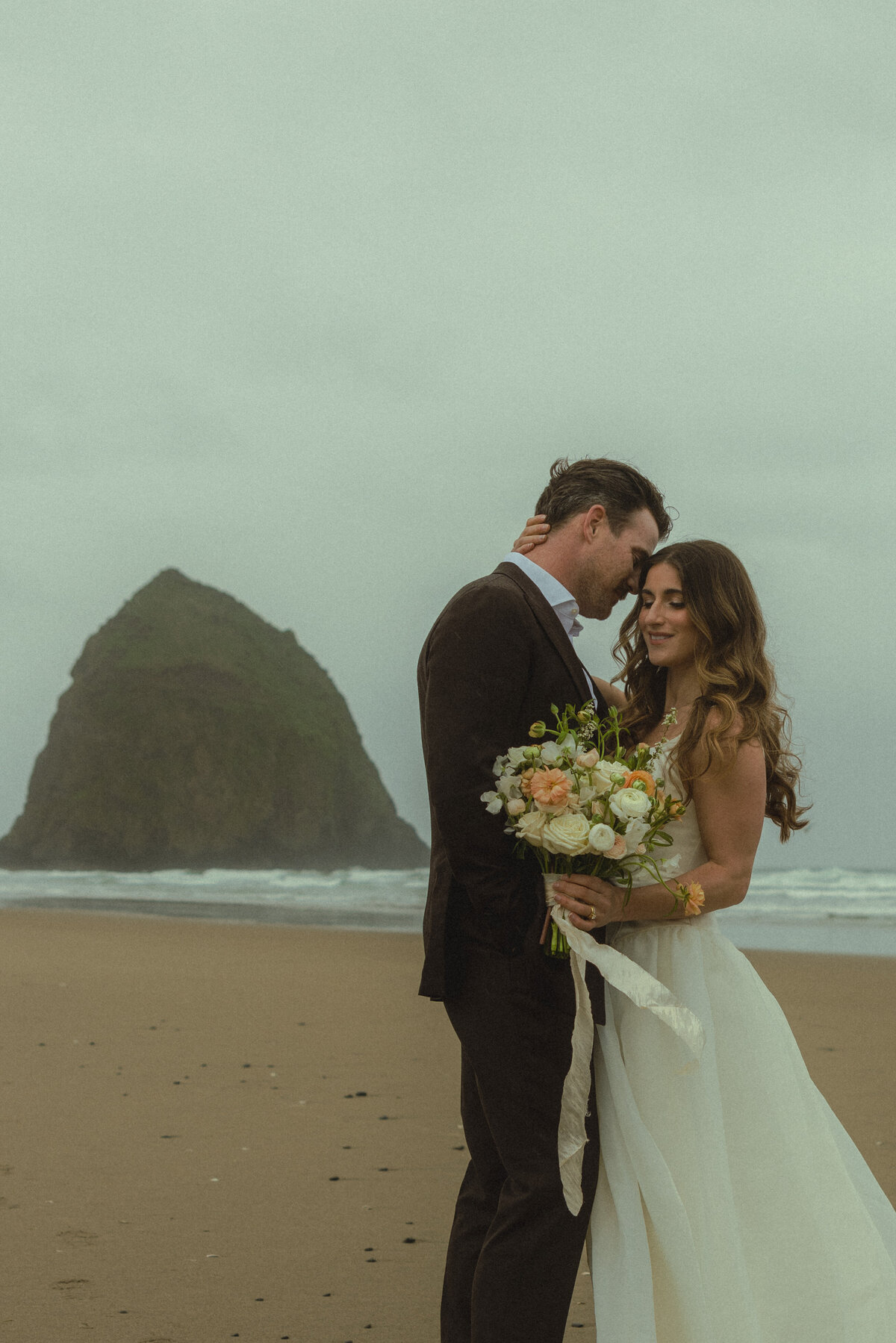 CannonBeachCouple-4