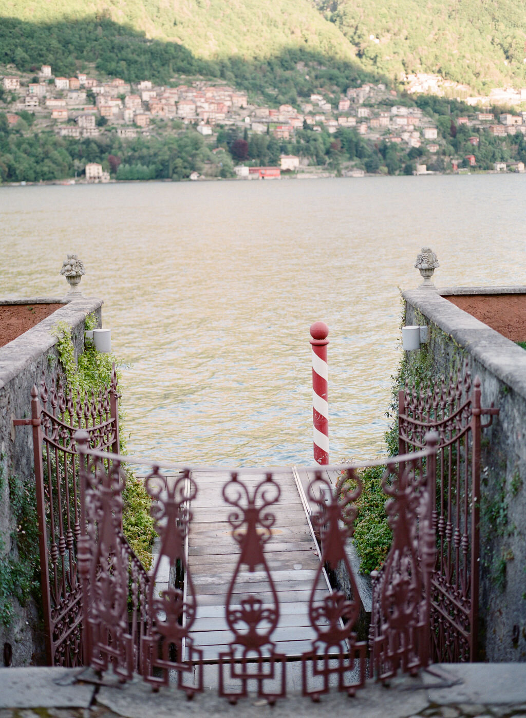 Lake Como pink wedding inspired by Dior Veronique Lorre wedding designer and florist31