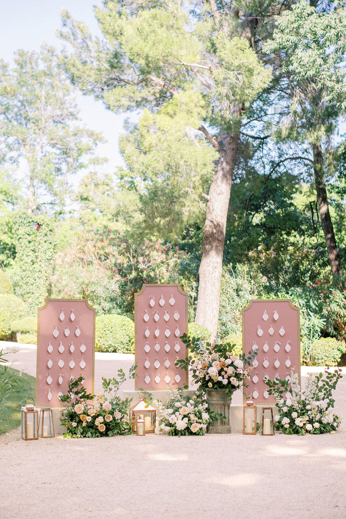 Maïlys Fortune Photography Husband Wife Wedding Weddings Photography France Switzerland Italy Timeless Dreamy Imagery Bilingual French English Destination Weddings Destination Wedding Provence French Riviera Paris Lake Como Tuscany87