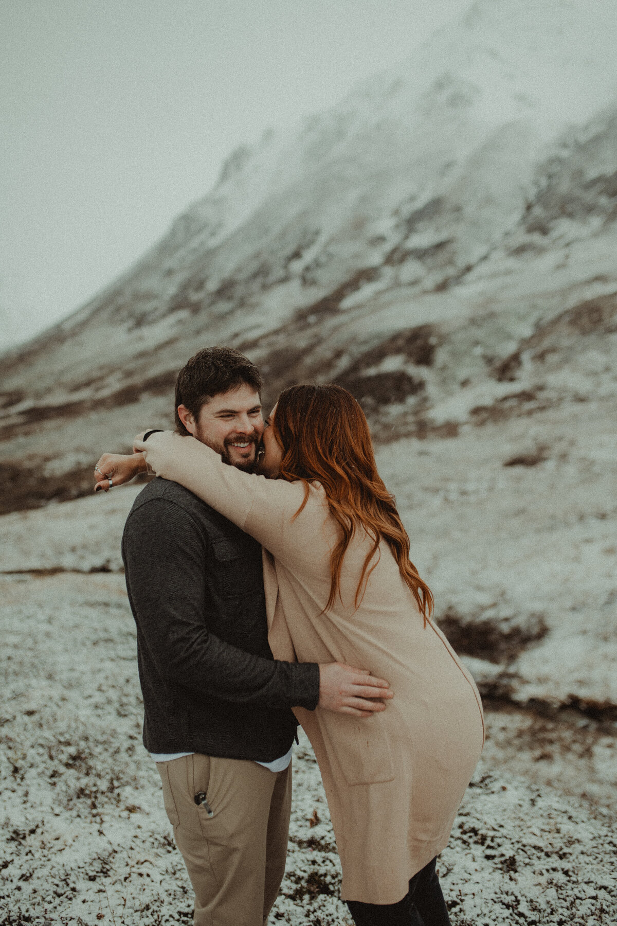 winter engagement photos