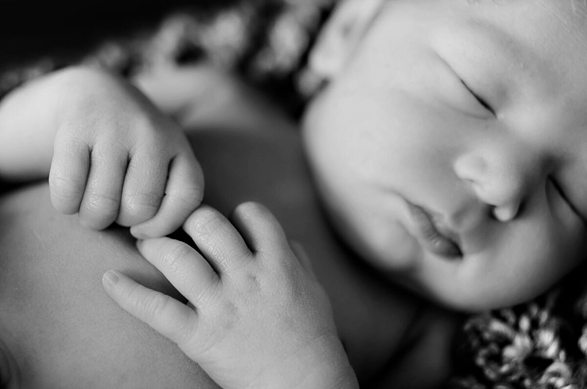 Vancouver_Newborn_Photographer-53