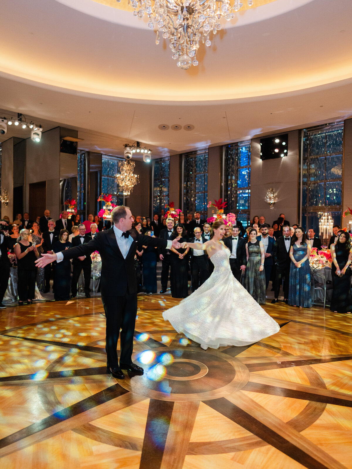rainbowroomwedding-amykatzevents-newyorkluxurywedding-felixfeyginphotography-040