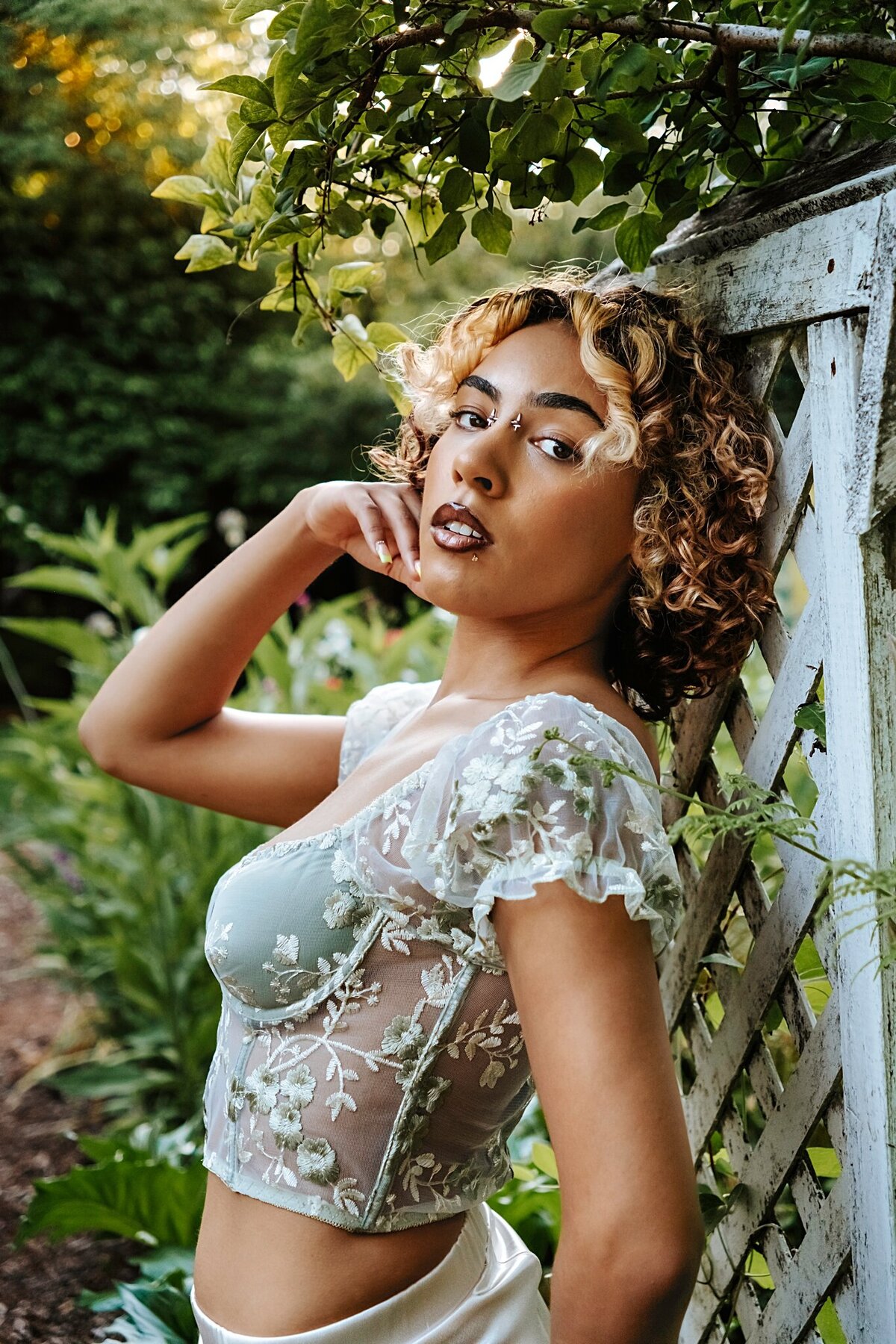 Senior Photos Seattle WA | Lincoln Park Seattle Photoshoot | Seattle Senior Photographer | Washington Senior Photography | Kira Lord Photography_0105