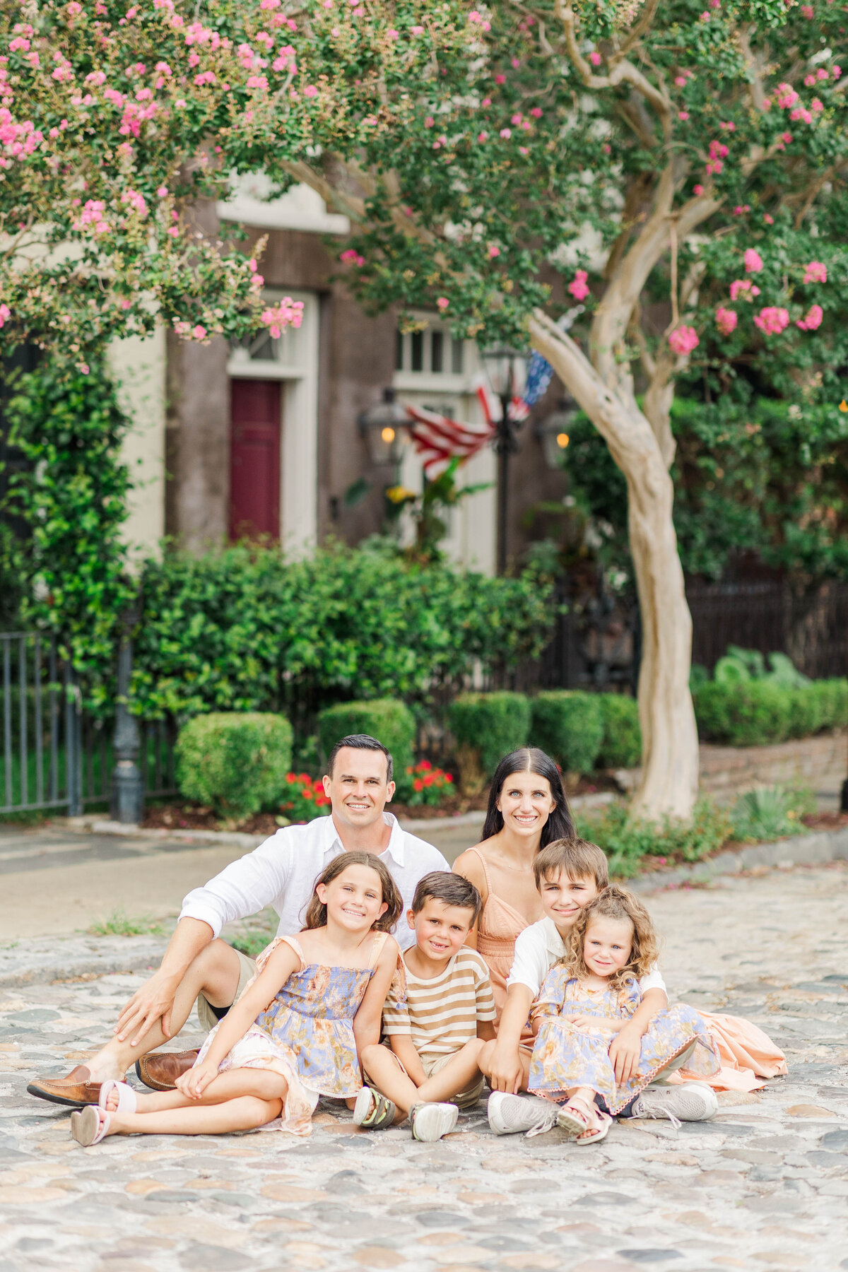 family-session-vacation-charleston-rainbow-row-east-bay-downtown-nicole-fehr-photography-lowndes-grove-56