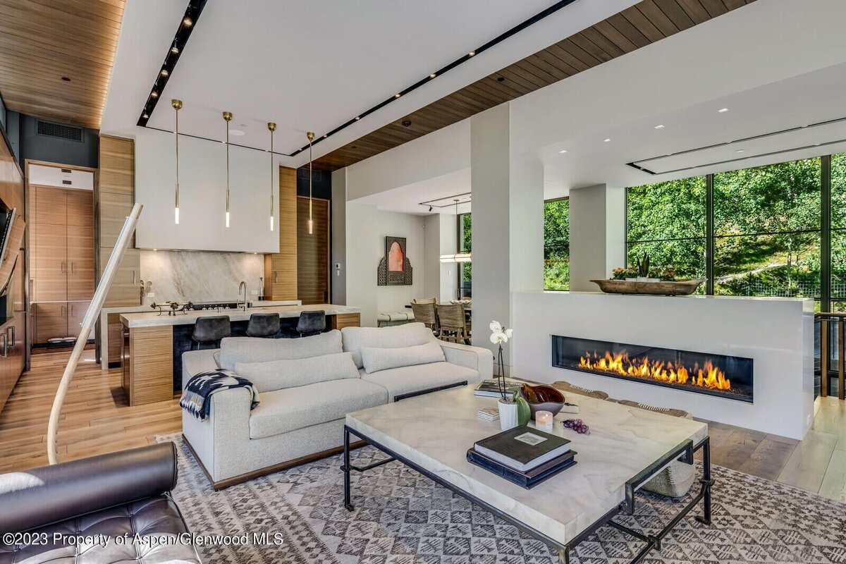 42705 Highway 82 (5)