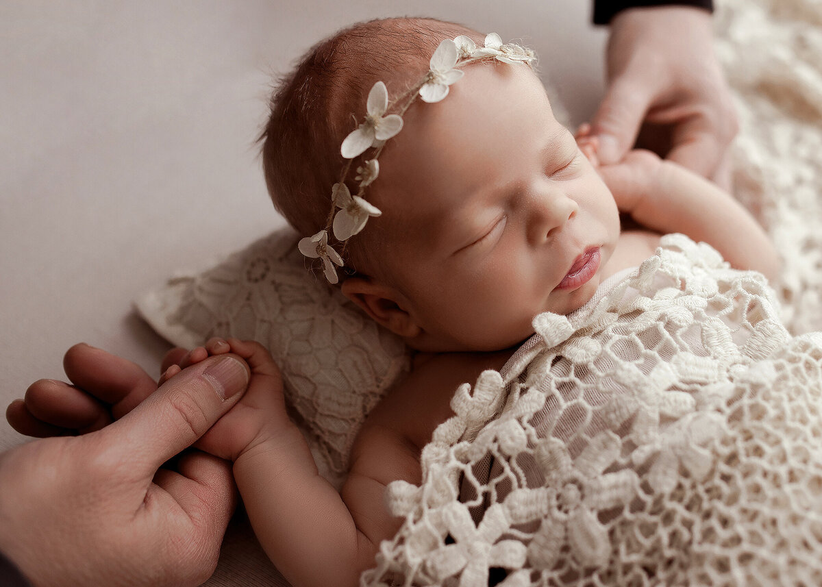 Edmonton Newborn Photography_Kelsie Kelly Photographer new 2024 (5)