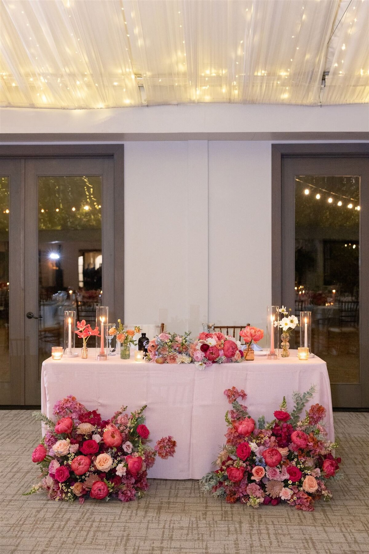 Pink sweetheart table at Calamigos Ranch at the Pavilion 
