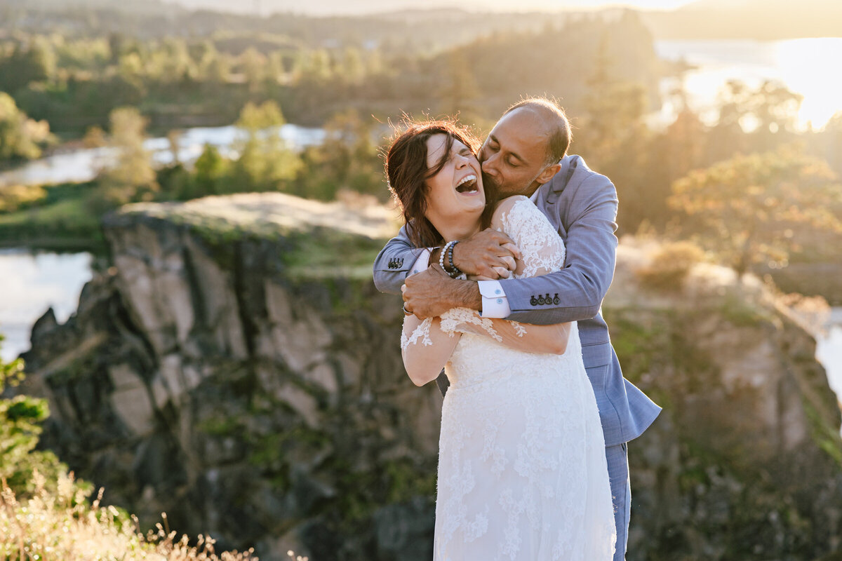 PNW-Elopement-Photographer-Oregon-Washington