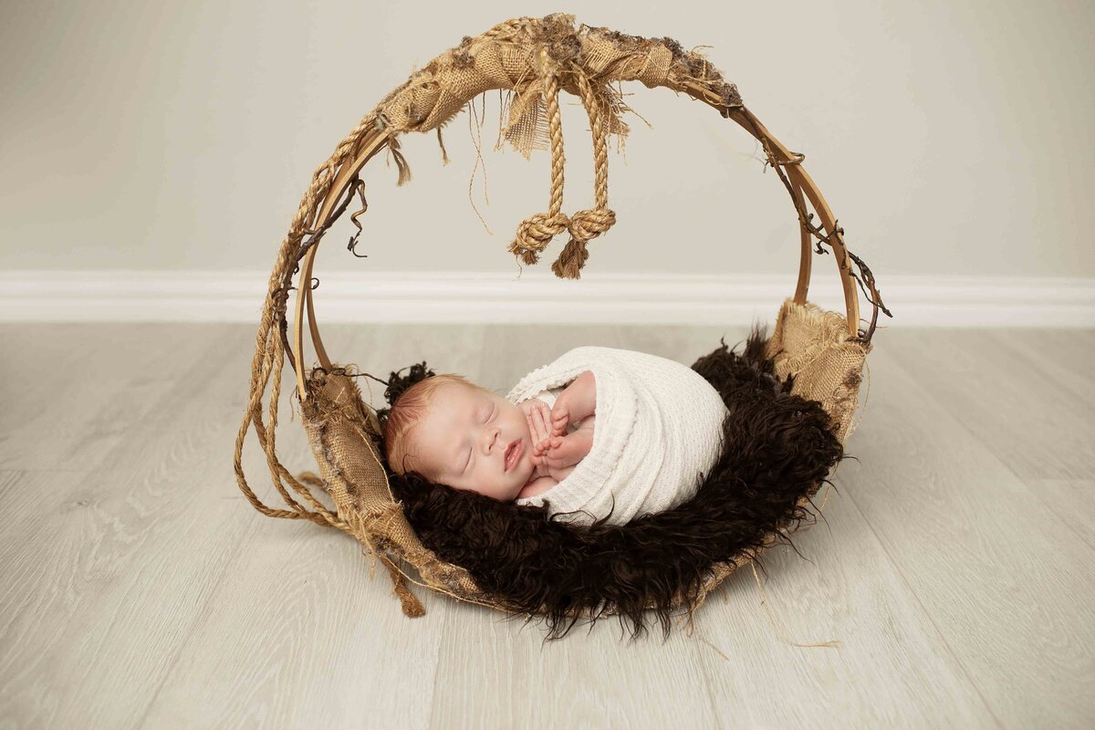Fort-worth-newborn-photographer-chunky-monkey