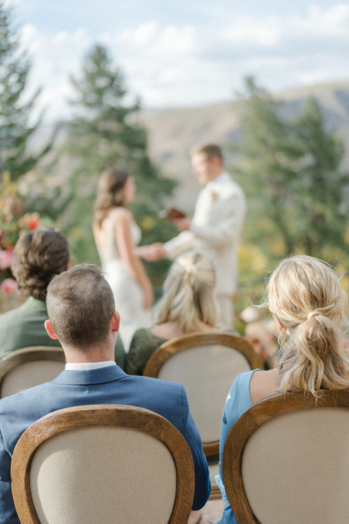 Beaver_Creek_Intimate_Wedding_MaryAnnCraddockPhotography_0063