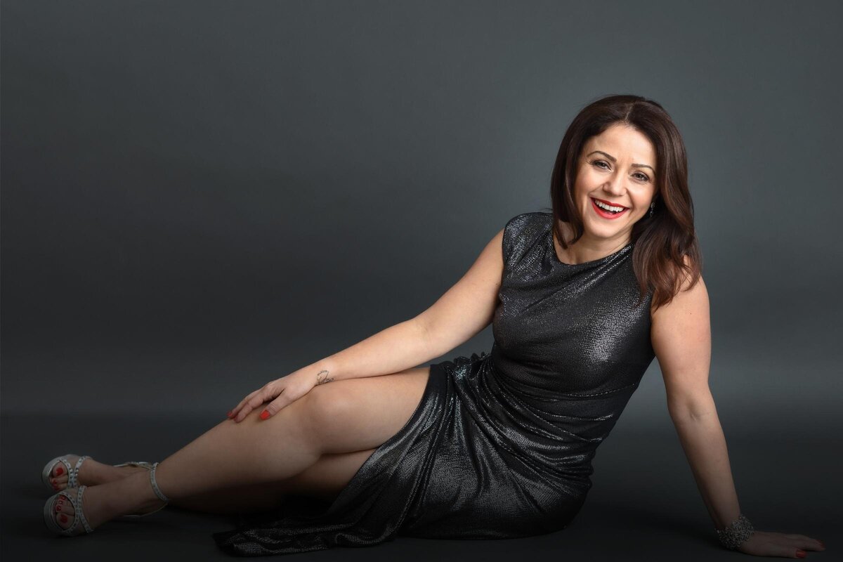 Glamour photography Toronto — couture-styled portrait