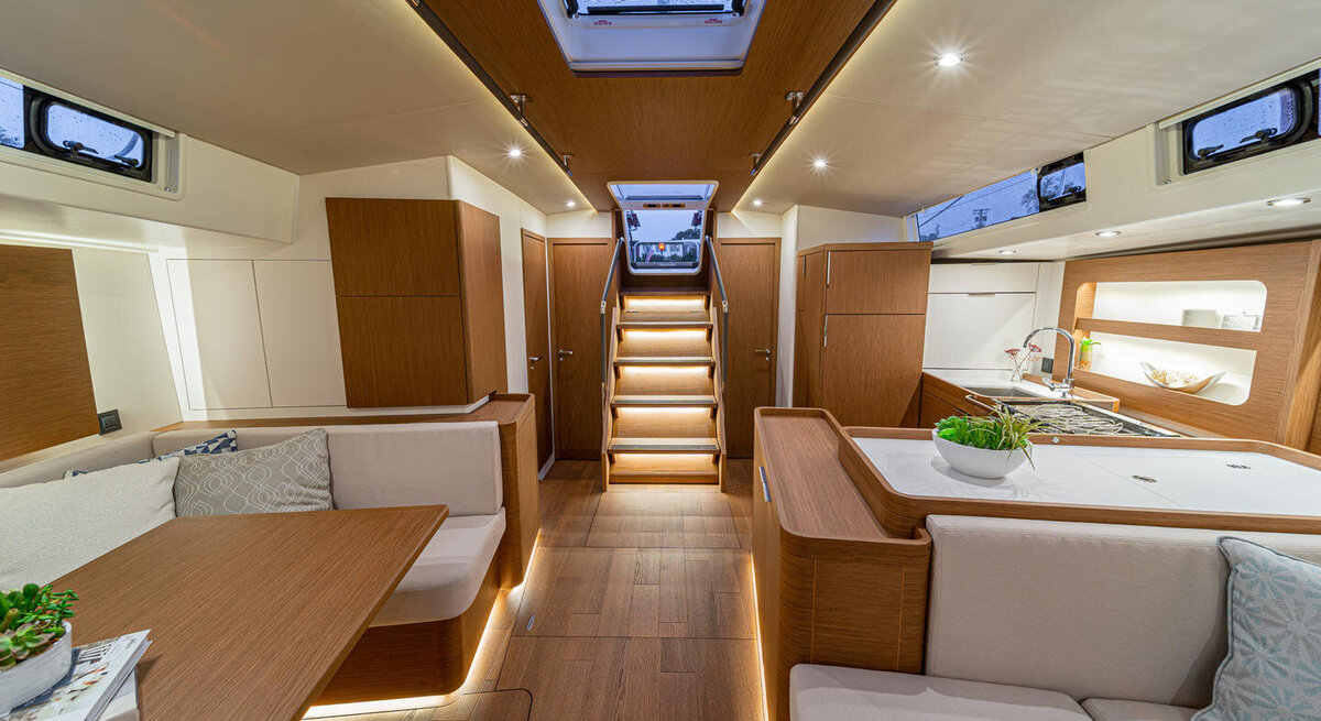 beneteau-oceanis-yacht-54-interior-8