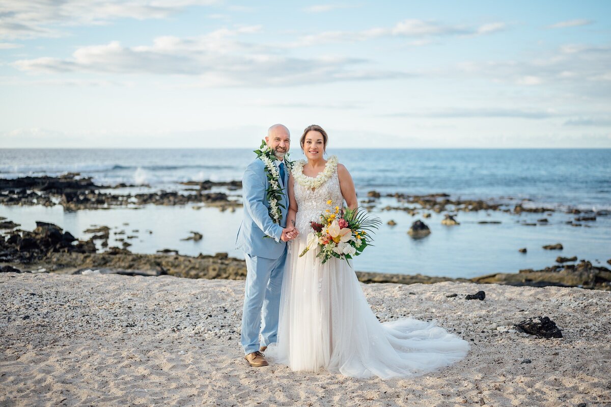 kikaua-point-beach-elopement_0117