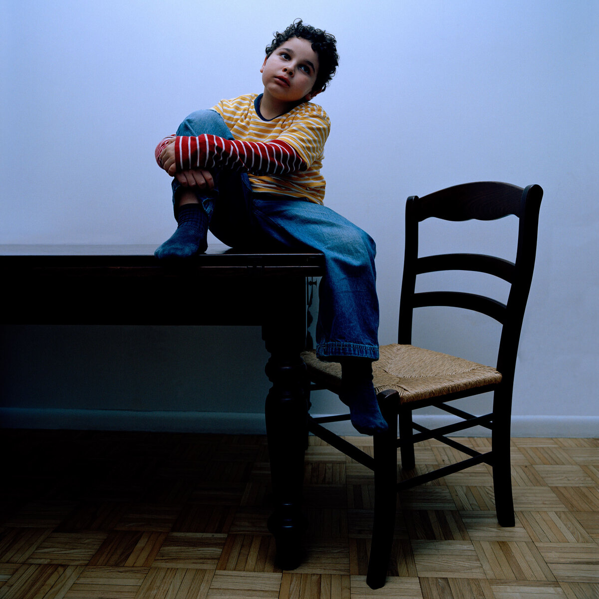 michi_table_blue_square