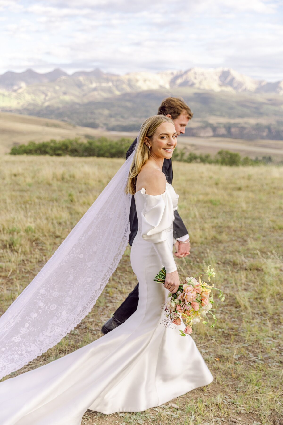 AbieLivesayPhotography-TellurideWeddingPhotographer-SoireeTelluride-TellurideGoldenLedge-MaggieTucker-1272