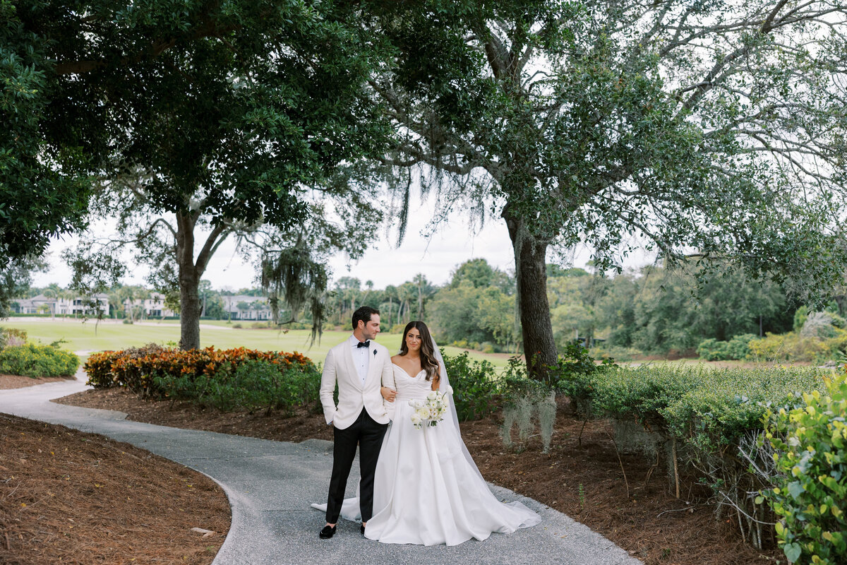 Palm Beach Jupiter Vero Beach wedding planner wedding design wedding coordination Florida wedding full service wedding planner full service wedding management South Florida wedding colorful wedding design partial wedding planner fun wedding