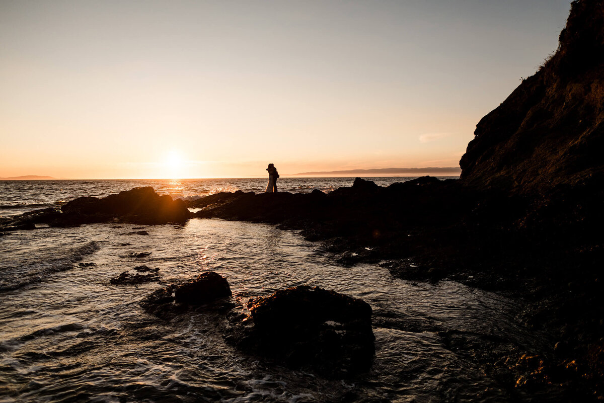 Couple at Agate Beach Lodge Wedding 
