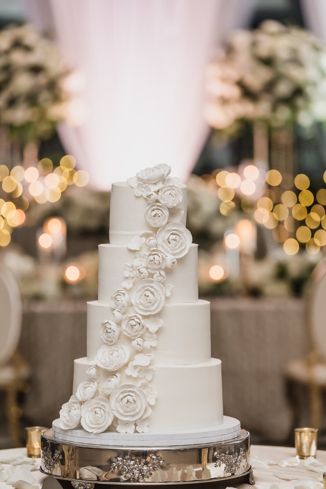 Classic Detroit Wedding at Saint Peter and Paul Church with Elegant Andiamo Reception26