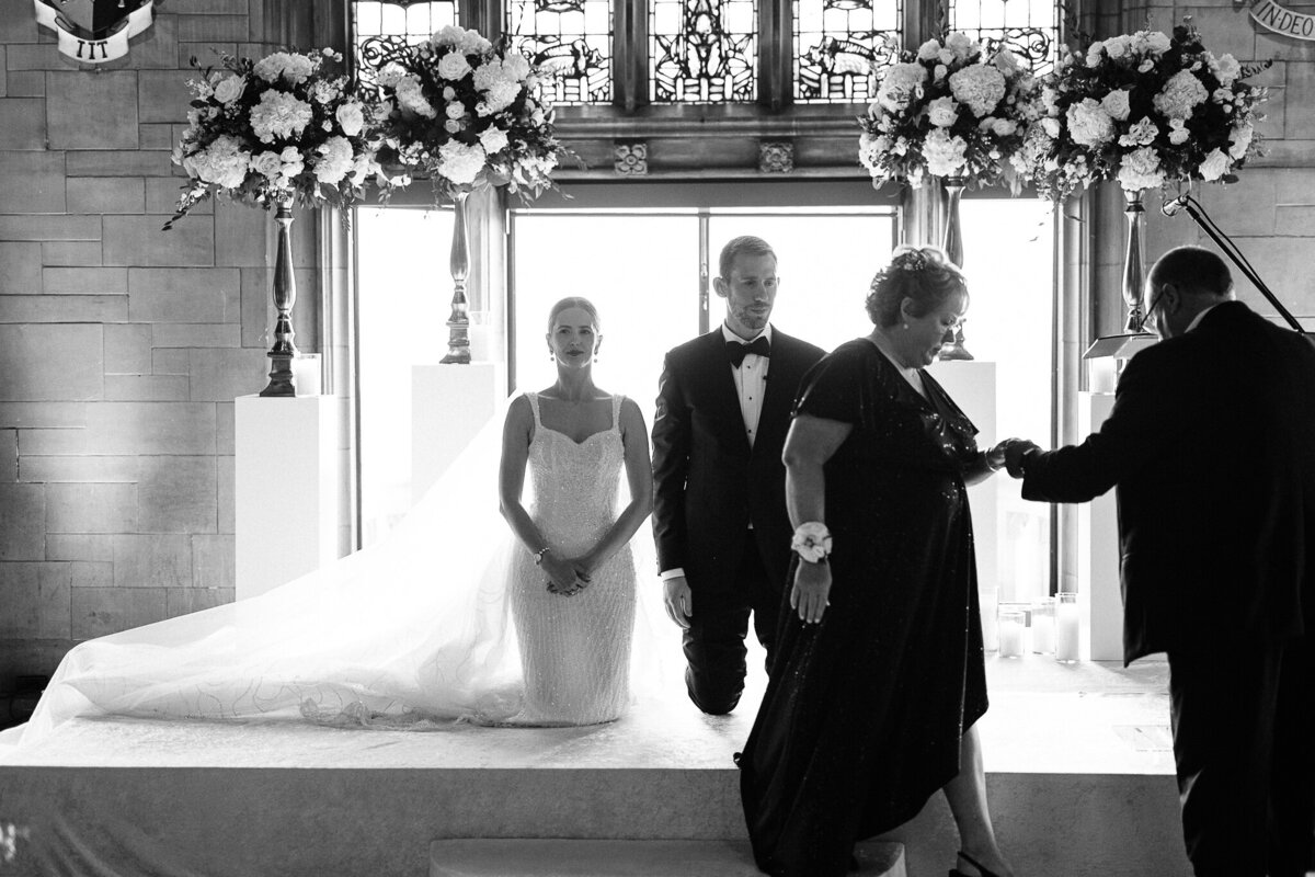 Annette + Chris Sneak Peeks-70