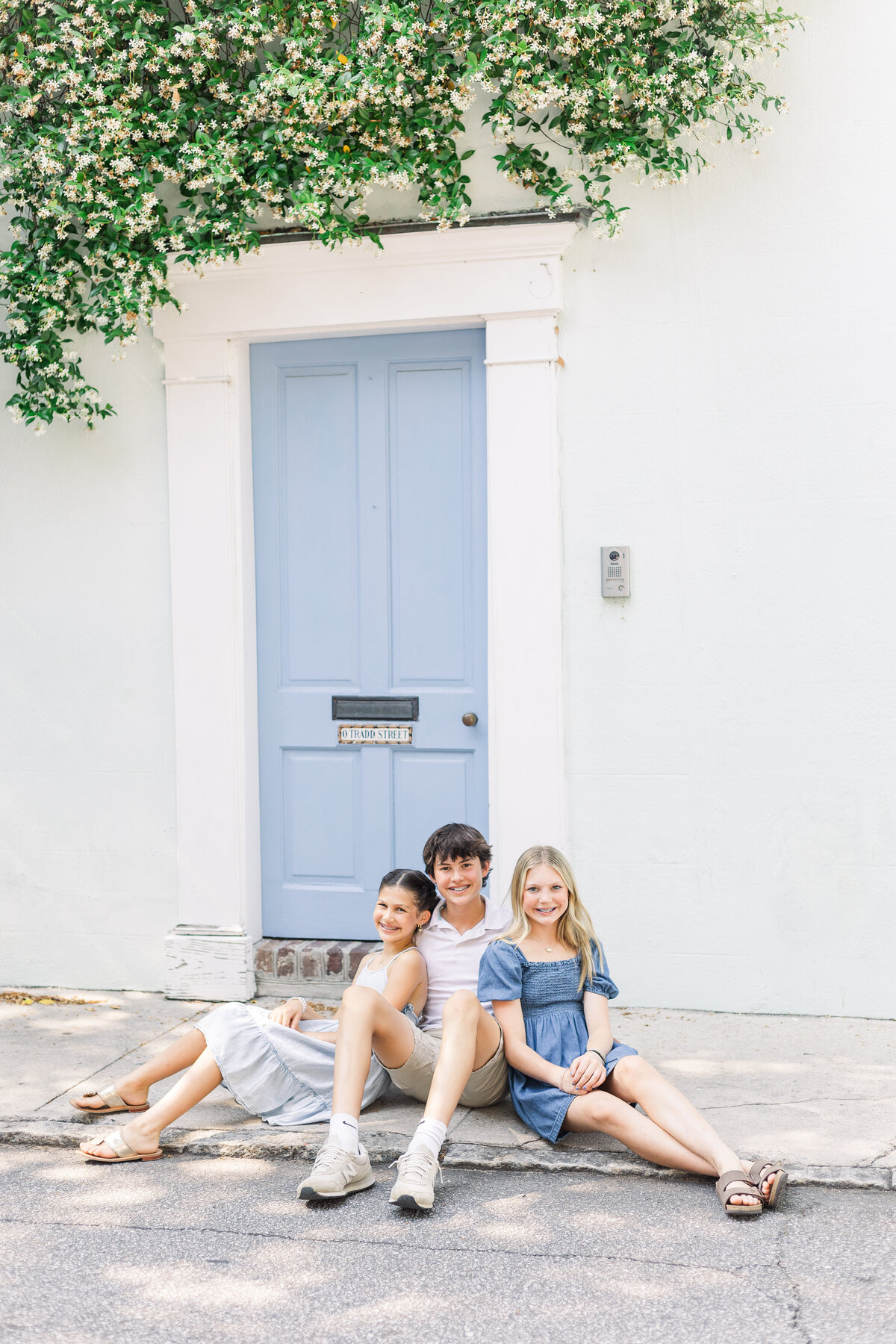 downtown_charleston_family_photo_session-34