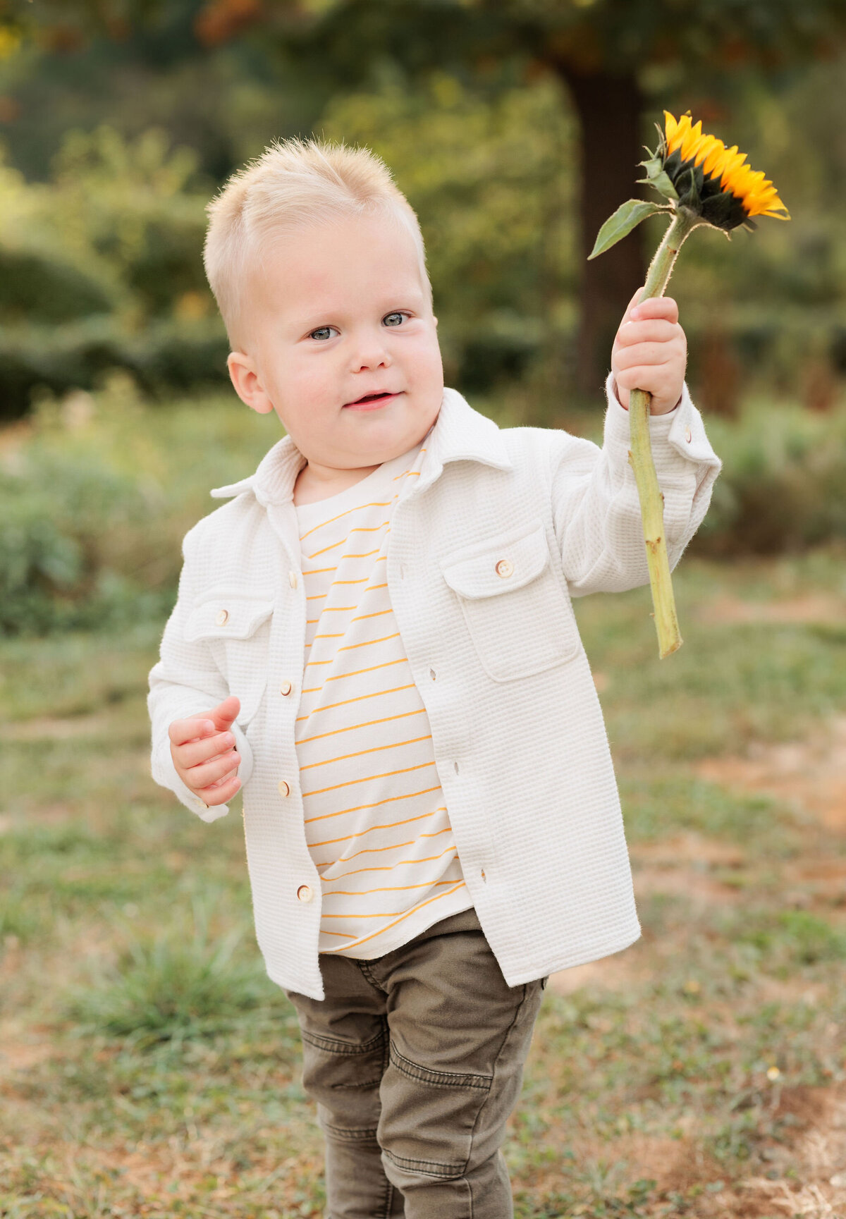 candid-family-photographer-main-line
