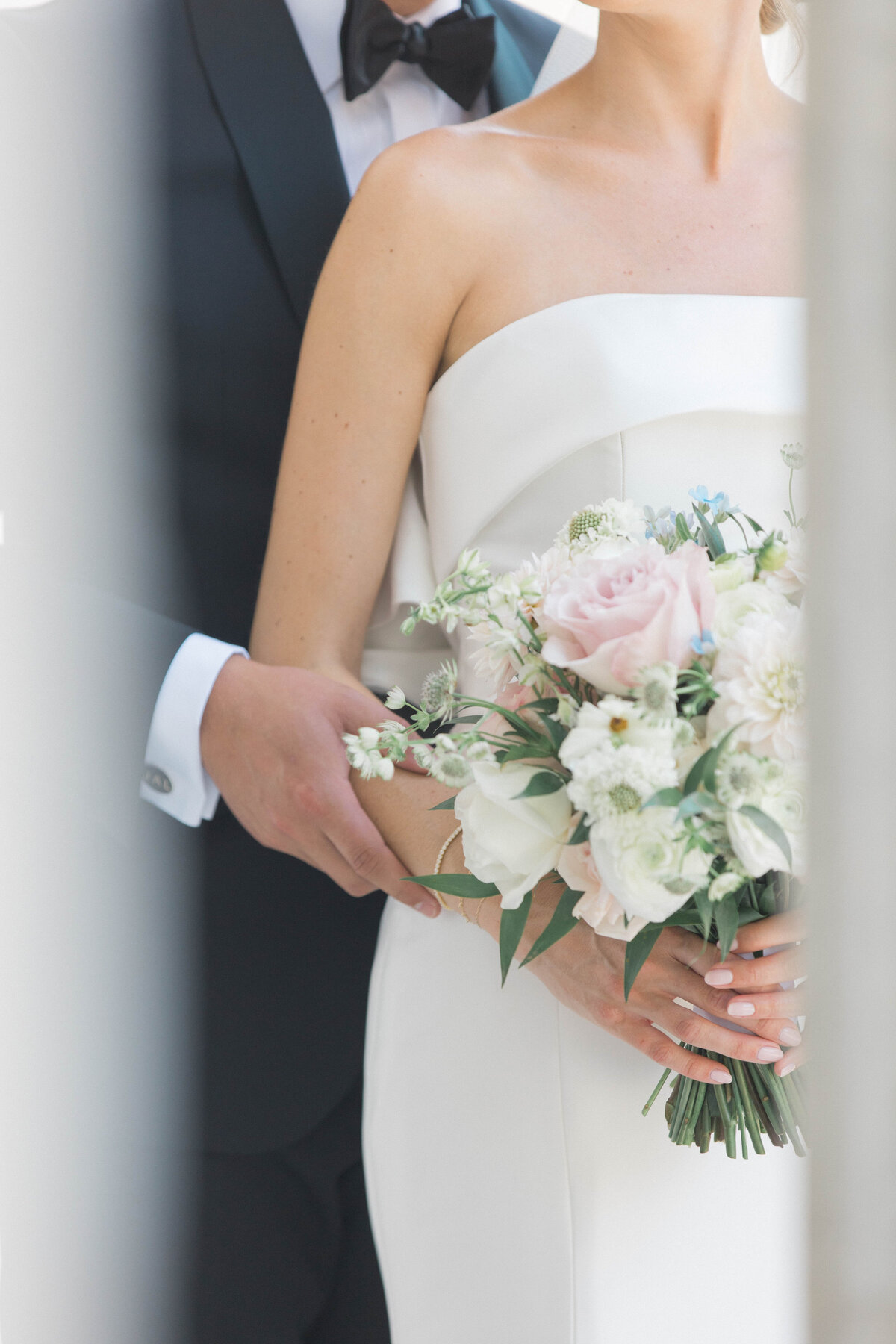 Molly Sue Photography New Jersey + East Coast Wedding Photographer Romantic Imagery Engagement Lifestyle Heirloom Wedding Albums49635