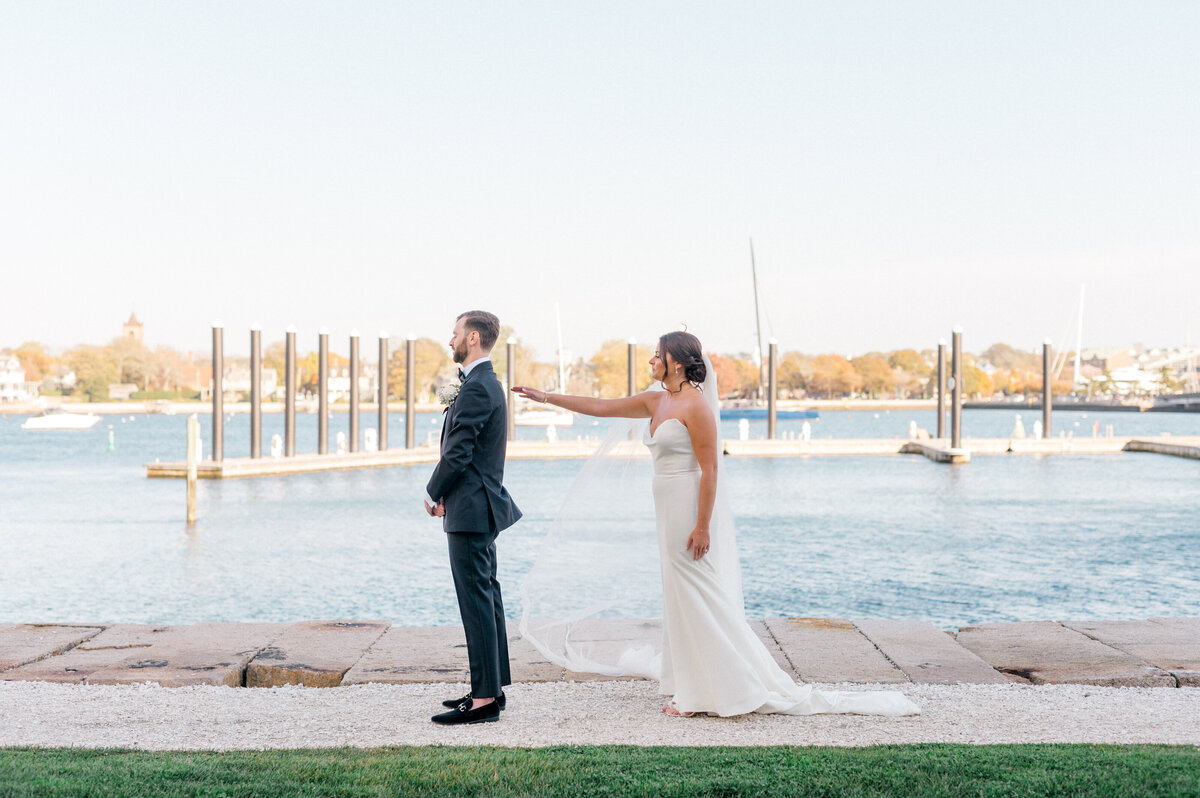 Newport-Harbor-Island-Resort-Wedding21