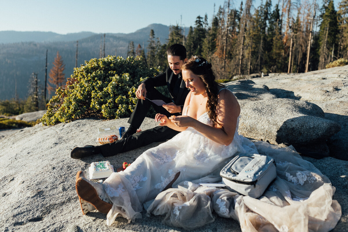 californiaelopement-sequoianationalparkelopement-redwoodelopement-49