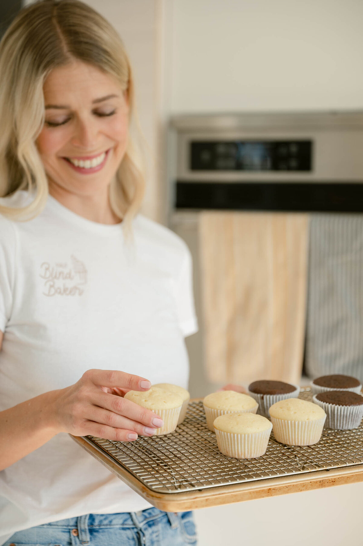 Half Blind Baker_Cupcakes_041