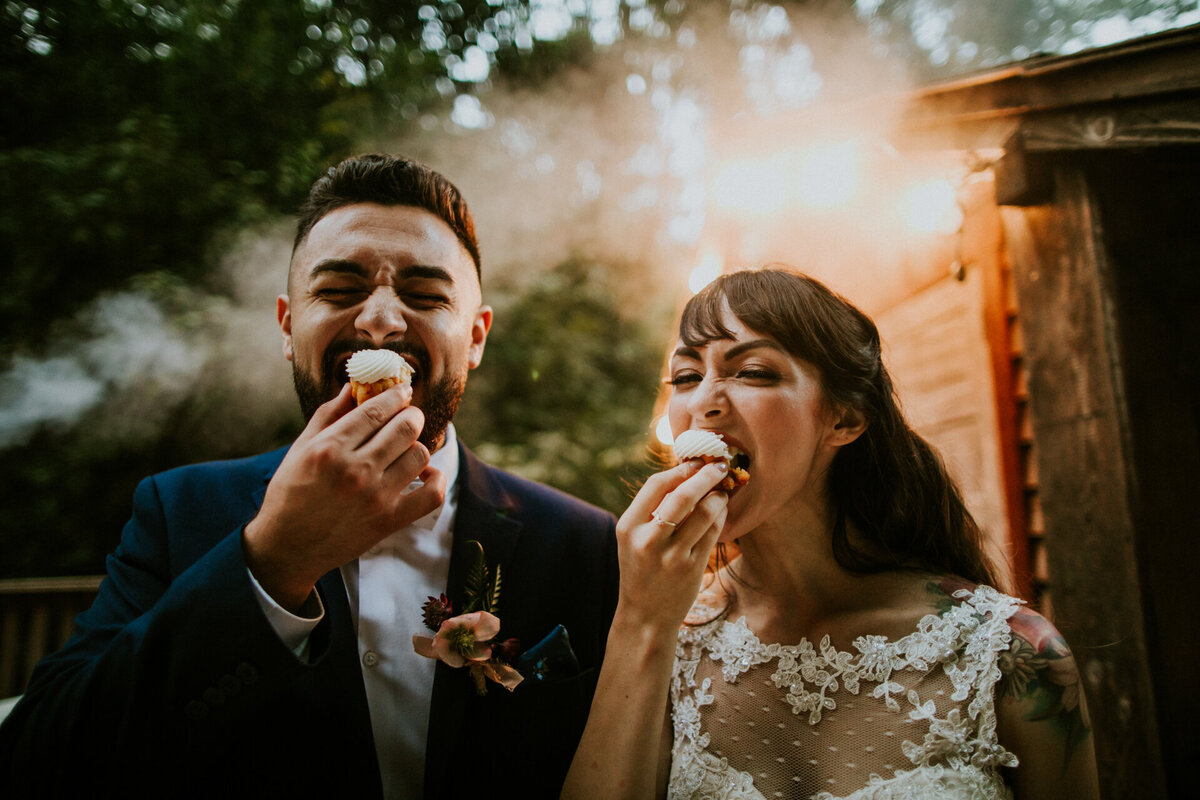 Cold Spring Tavern Elopement Photographer-29
