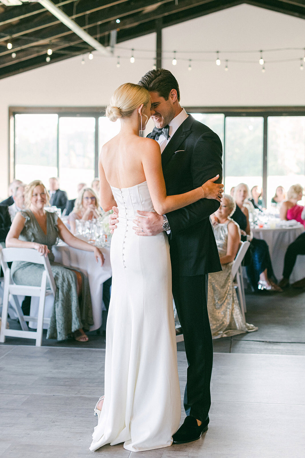Morelock_Sanders_Wedding_Reception_TaraHodgesPhotography080
