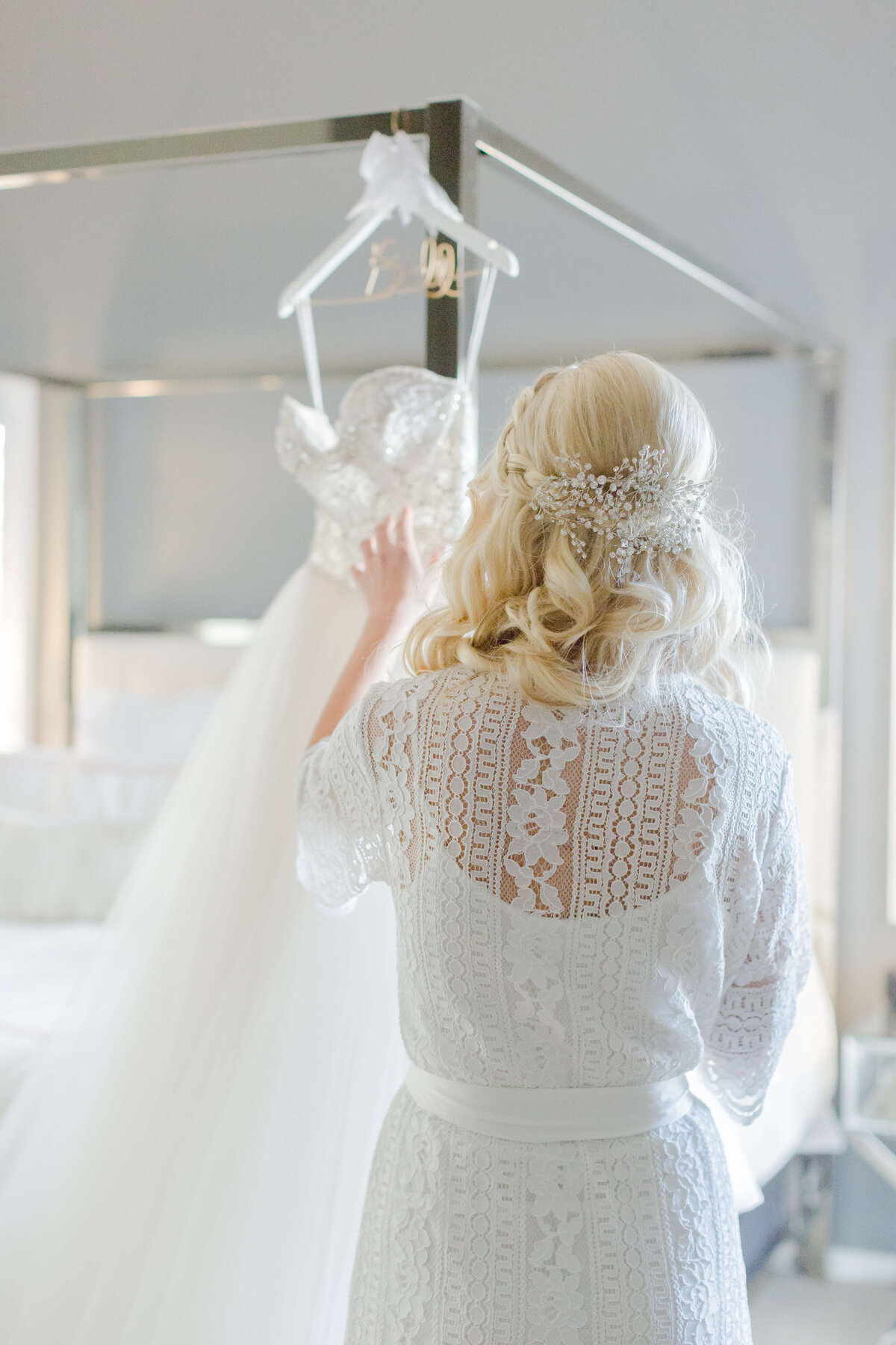 EricaMendenhallPhotographyDesertWillowWedding_0126